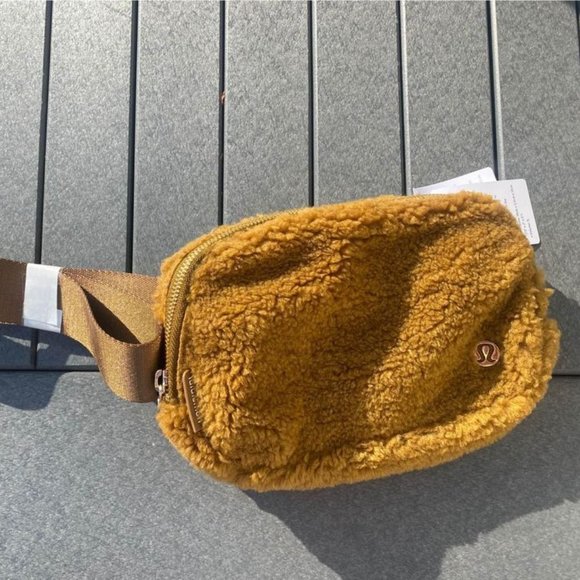 lululemon athletica Handbags - Lululemon Fleece Belt Bag Burnt Caramel